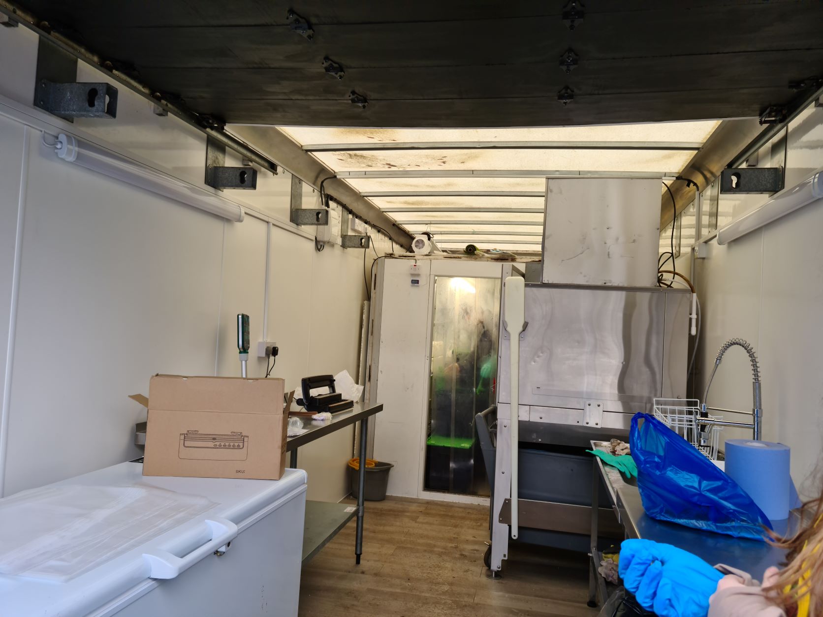 Industrial Unit in Milton Keynes - photo 4